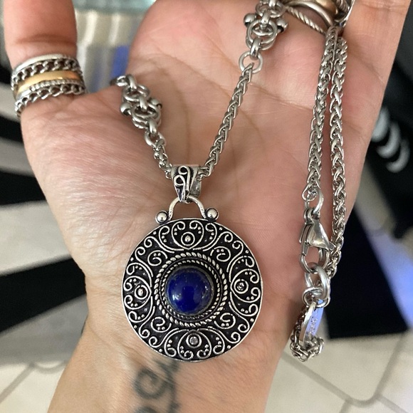 925 sterling silver overlay blue lapis round charm gemstone boho Celtic necklace - Picture 5 of 11